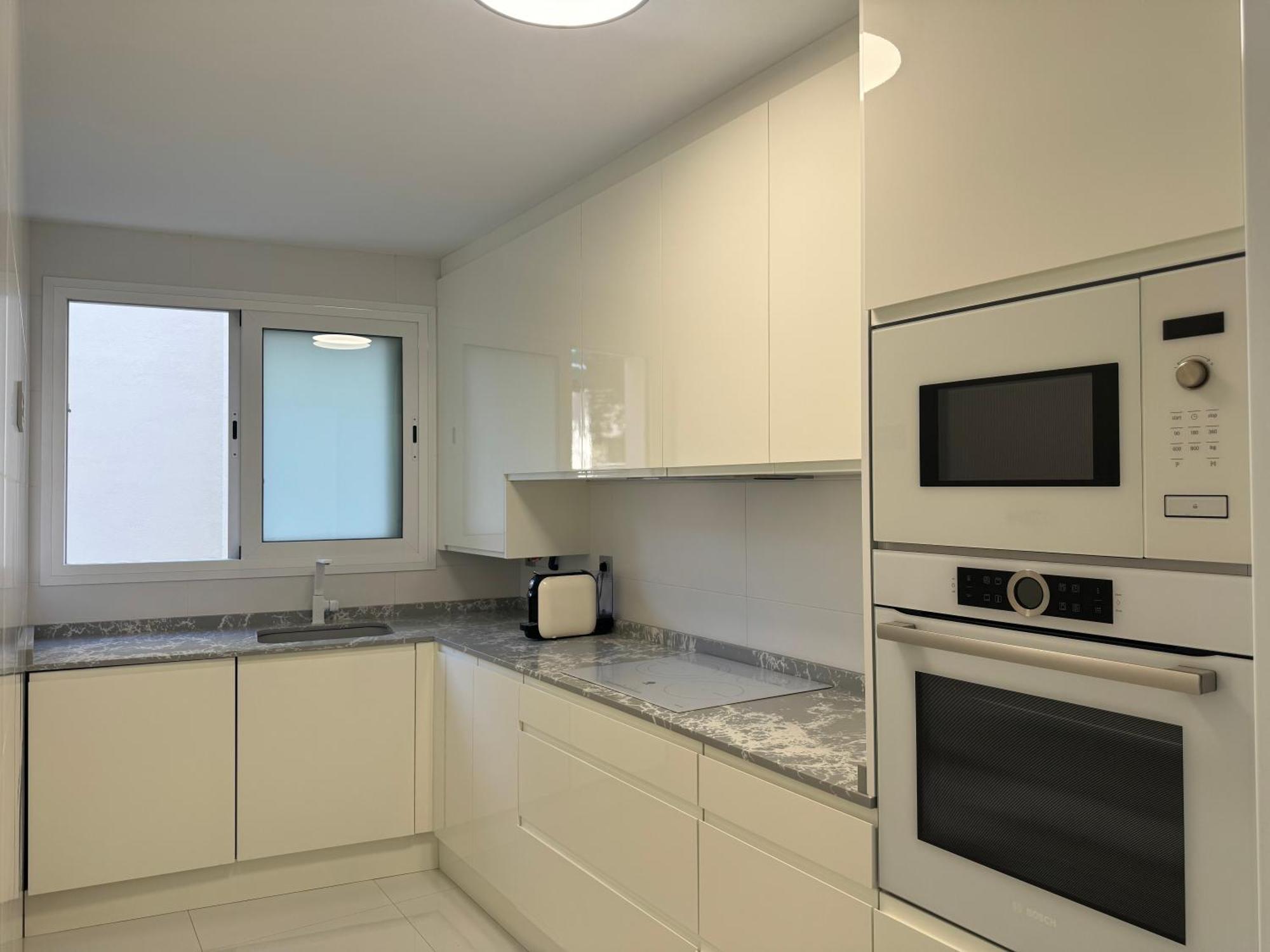 Center Of Ii - Eaw Homes *